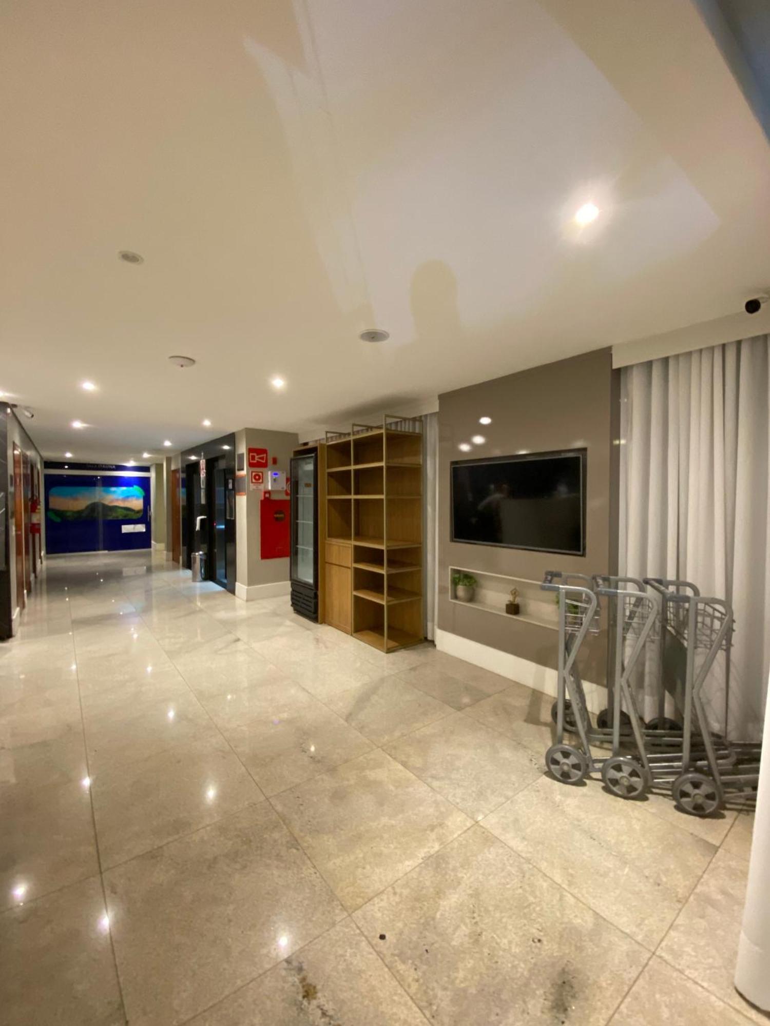 It'S Hotel Caratinga Bagian luar foto